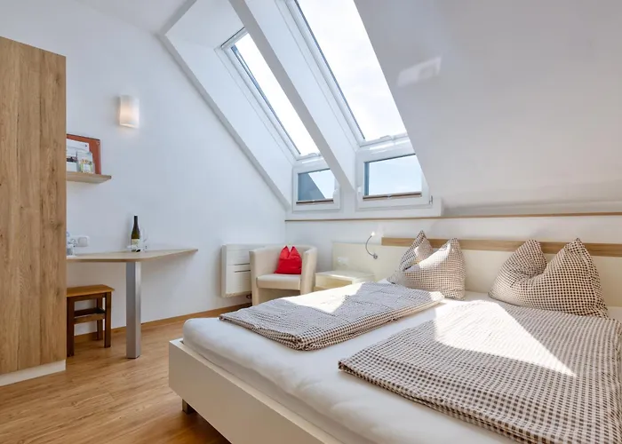 Pensionat Gaestehaus Wildpert 3*